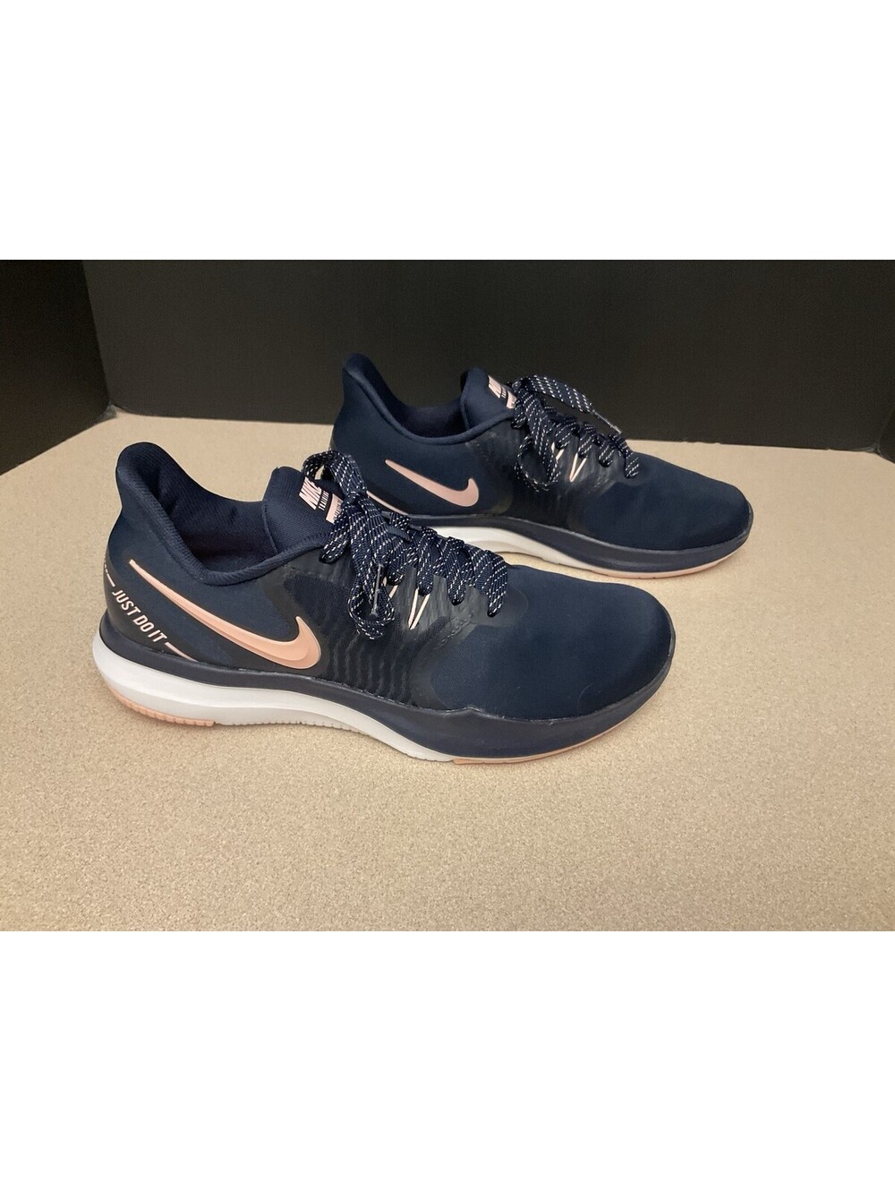 Womens Nike In-Season TR 8 Navy/Pink Athletic Shoes. Size 7.5. Worn Once!